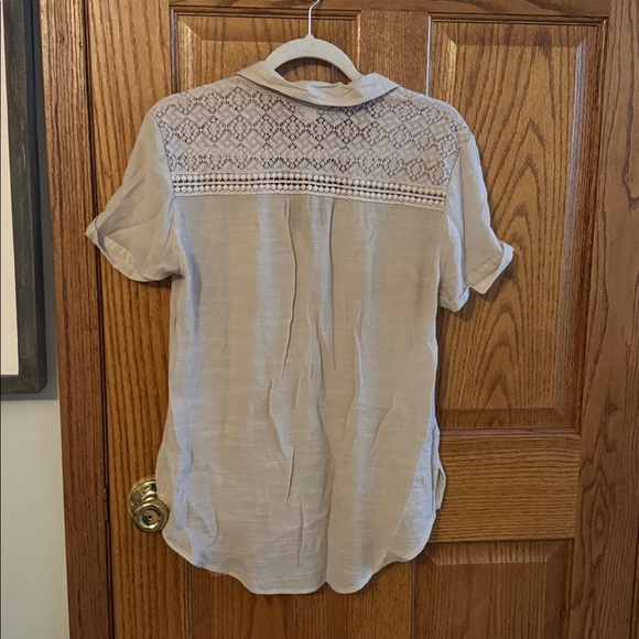 Westport Light Gray Button-Down Shirt with Lace Accents - Picture 3 of 3